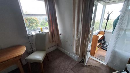 2 bedroom house to rent - Photo 2