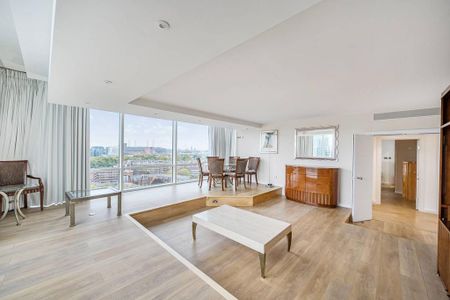 3 bedroom flat to rent - Photo 3