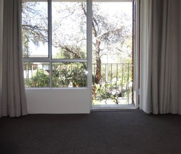 RECENTLY UPDATED SECURE ONE BEDROOM - Photo 5