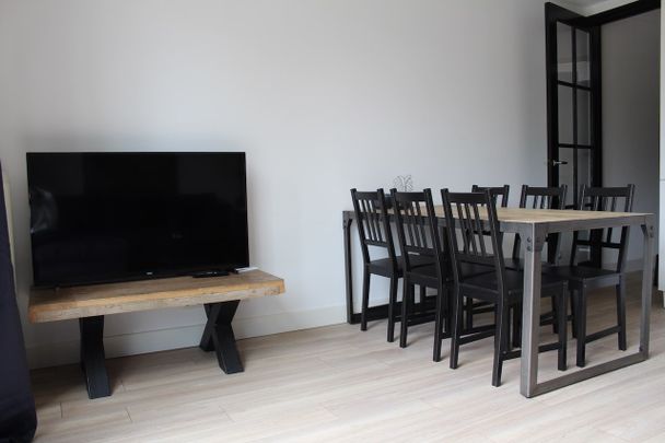 Klaas van Reeuwijkstraat, 2132 ZP, Hoofddorp - Photo 1