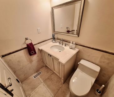 For Lease - 378 Douglas Avenue, Toronto, Ontario - Photo 1