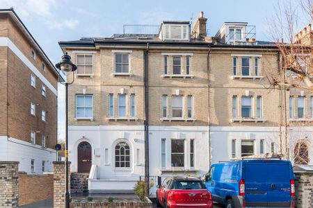 3 bedroom flat to rent - Photo 2