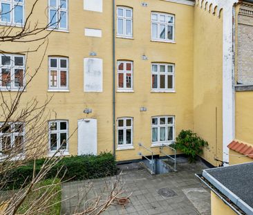 <b>Lys og velindrettet 3-værelses lejlighed i hjertet af Nørresundb... - Foto 2