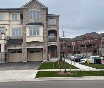 For Lease - 460 Silver Maple Road, Oakville, Ontario - Photo 5