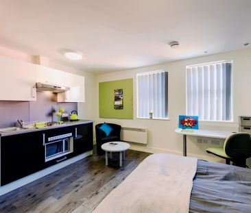 Bronze Studio - Photo 1