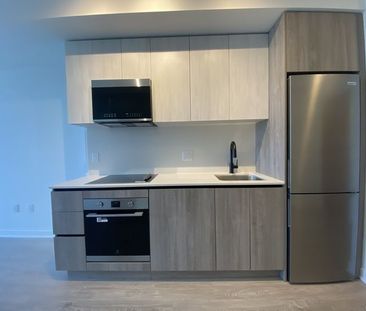 For Lease - 2495 Eglinton Avenue Unit# 610, Mississauga, Ontario - Photo 5