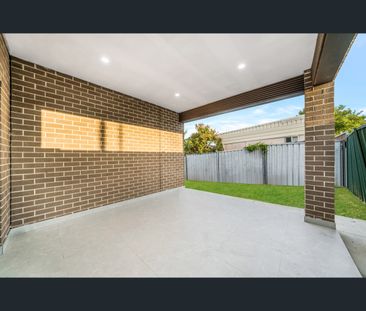 15a Brentwood Street, Fairfield West, NSW 2165 - Photo 4