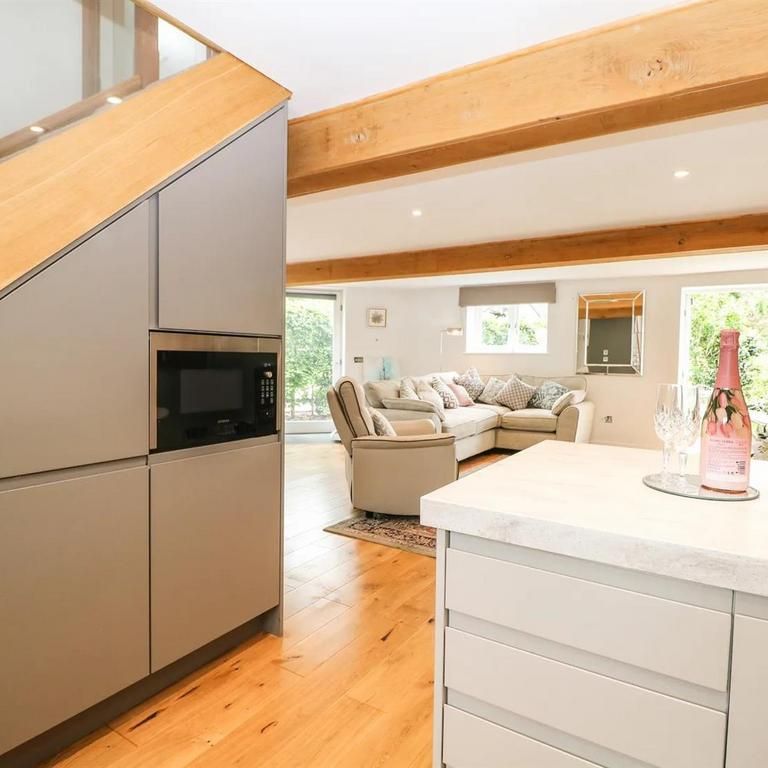 3 bedroom house to rent - Photo 1