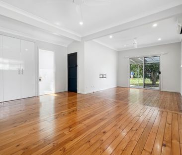 COMFORT, CONVENIENCE AND CHARM - Photo 3