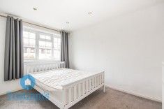 Saxon Green, Nottingham - Photo 3