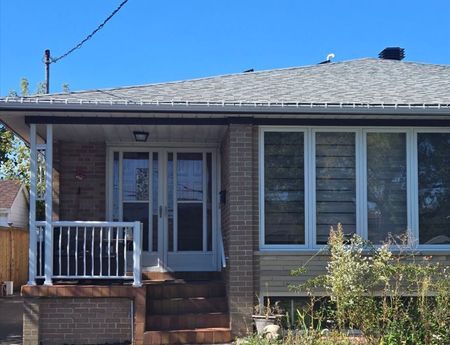 For Lease - 8 Hucknall Road, Toronto, Ontario - Photo 2