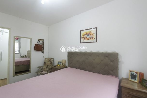 Apartamento com 2 quartos e 55m² para alugar em Jardim Itu, Porto Alegre. - Photo 1