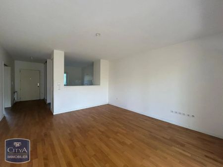 Appartement à louer 3 pièces 79.3m² - Photo 2