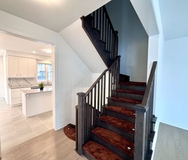 For Lease - 1340 Ripplewood Avenue, Oakville, Ontario - Photo 3