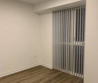 One Bedroom Vaughan Downtown Apartment for rent - Photo 1