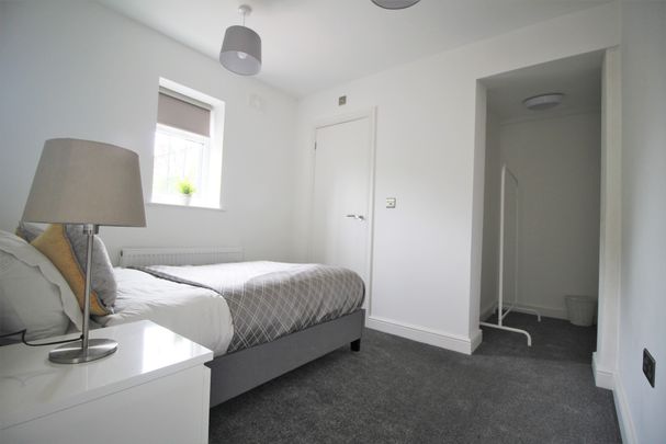 13A Kelso Road, LS2 9PR, Leeds - Photo 1