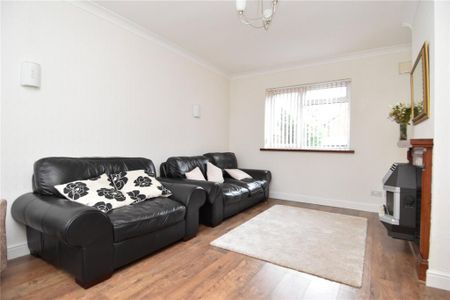 3 bedroom terraced house to rent - Photo 2