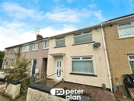 Ty Isaf Park Crescent, Risca, Newport, NP11 - Photo 3