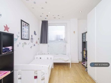 2 bedroom terraced house to rent - Photo 3