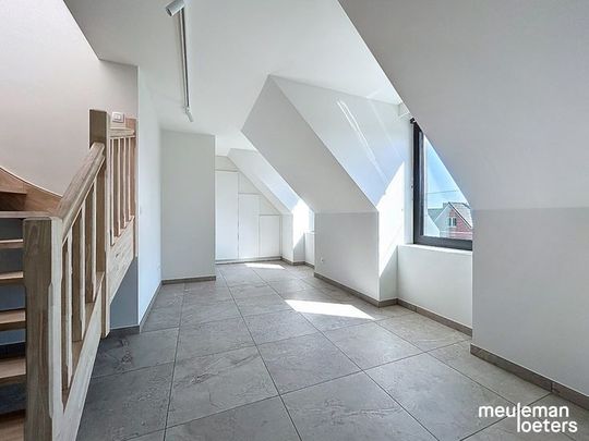 Appartement te huur - Foto 1