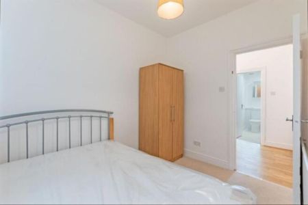 2 bedroom ground floor flat to rent - Photo 5