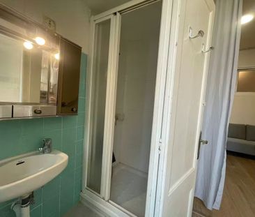 Carrer de Verdi, Barcelona, Catalonia 08012 - Photo 3