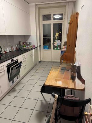 "4-Zi.-Altbauwohnung mit Charme im beliebten Gotthelf-Quartier" - Foto 1