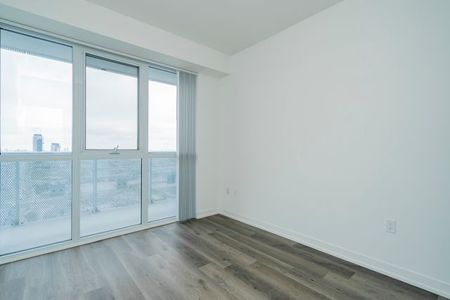 For Lease - 8 Interchange Way Unit# 2907, Vaughan, Ontario - Photo 3