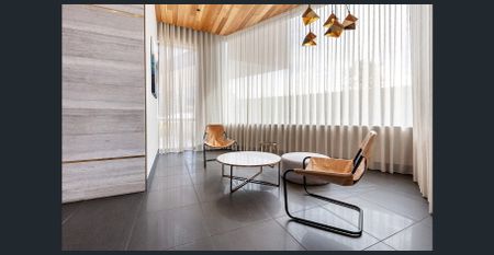 Comfortable Furnished 1 Bedroom + 1 Bathroom + Car Park Fully Furnished Apartment at $680 +$20 furniture per week! - Photo 5