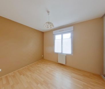 Location Appartement 3 pièces 72m² POITIERS 86000 - Photo 1