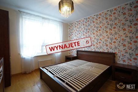 Trzypokojowe mieszkanie z balkonem - Zdjęcie 4