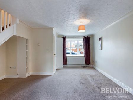 3 bedroom semi-detached house to rent - Photo 2