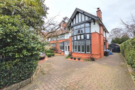 3 Bedroom Semi Detached Available Arranging tenancy - Photo 2