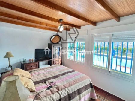 Casa en alquiler en Paseo de la Axarquía - Photo 4