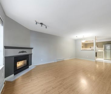 295 SCHOOLHOUSE ST, COQUITLAM, BC V3K 6X5 - Photo 4