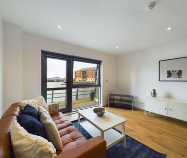 1 bedroom ground floor flat to rent - Photo 2