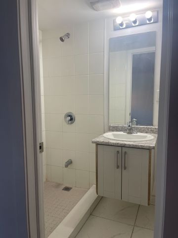 For Lease - 59 Denistoun(Bachelor) Street, Welland, Ontario - Photo 2