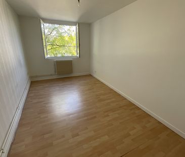 A LOUER - Quartier Marx Dormoy - T3 de 63.83m² avec débarras. - Photo 4