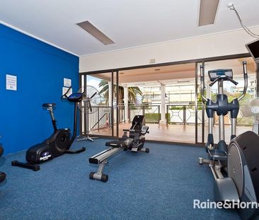 79/5 Chasely Street, Auchenflower, QLD 4066 - Photo 4