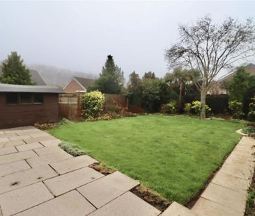 4 bedroom detached house to rent - Photo 2