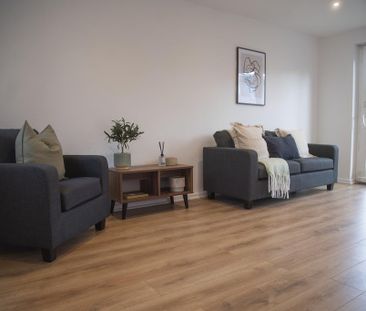 3 bedroom terraced house to rent - Photo 1