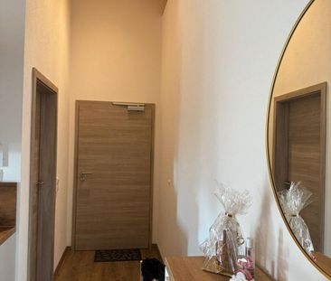 Dachgeschosswohnung zu vermieten! - Photo 1