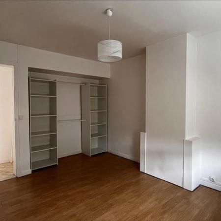 LENS : maison d'une superficie de 94 m² à louer avec 3 chambres - Photo 1