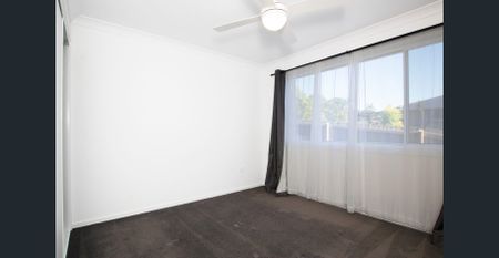 Modern Coastal Living in the Heart of Lennox Head - Photo 4