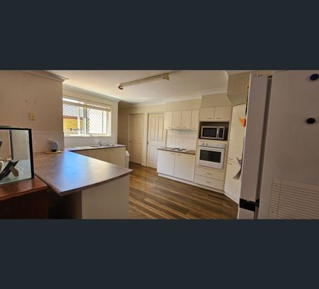 8/30 Boultwood Street, Coffs Harbour, NSW 2450 - Photo 5