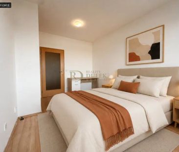 Pronájem bytu 2+kk s balkonem, garáží a prostorným sklepem 22,6 m - Photo 5