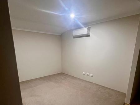 28 Baroness Road, Baldivis, WA - Photo 3