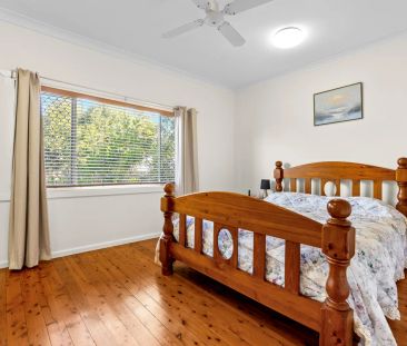 Beautiiful family Home - Photo 4