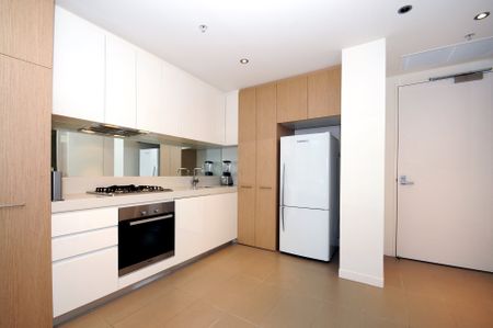 506/770A Toorak Road, Glen Iris - Photo 4