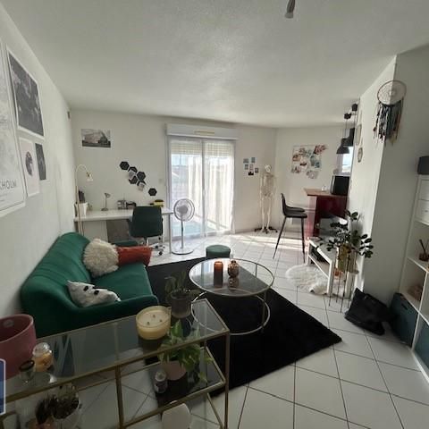 Location Appartement 2 pièces 43m² POITIERS 86000 - Photo 1